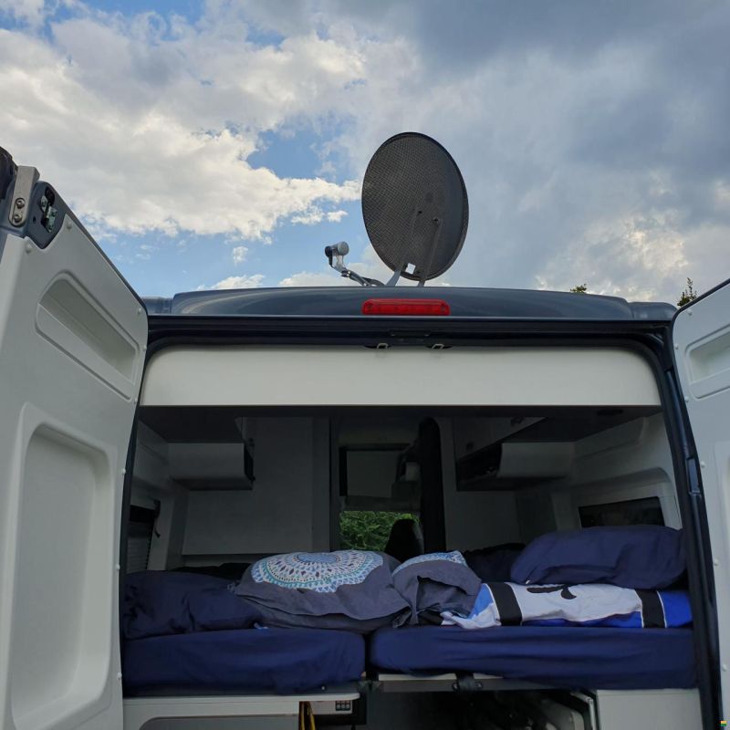 Pilote v630j-t-premium