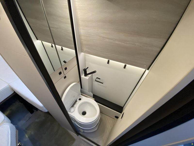 B&uuml;rstner Habiton HM 6.0