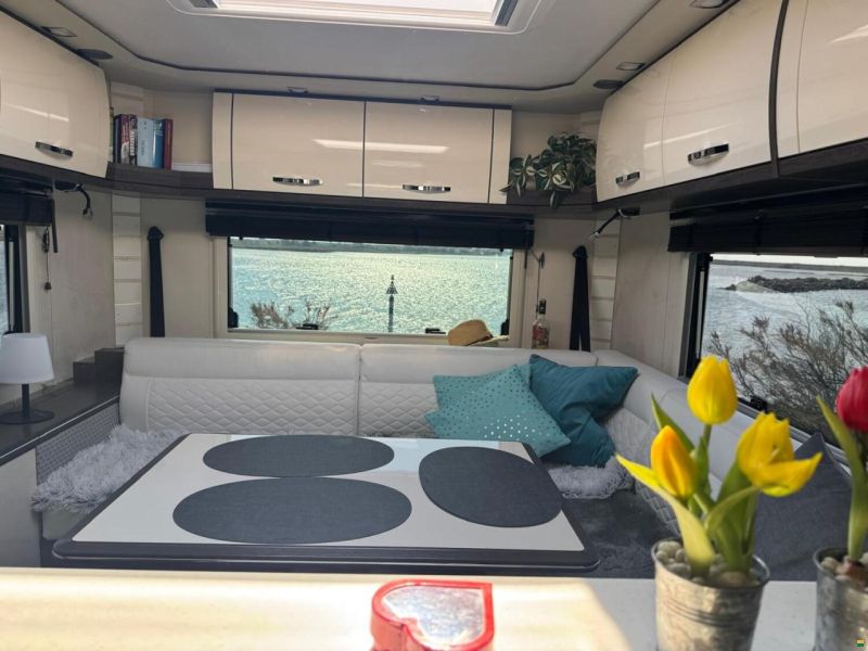 Phoenix TopX Alkoven 8900 BMQRSLG