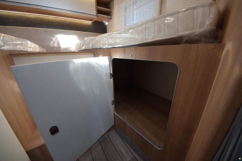 Forster-Reisemobile T 745 EF Vibe