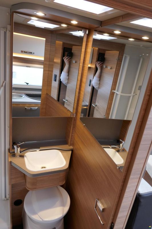 Weinsberg CaraCompact MB PEPPER 640 MEG