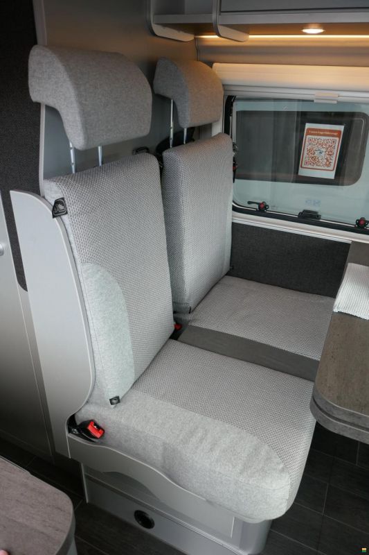 Weinsberg CaraBus Grey 540 MQ + Aufstelldach