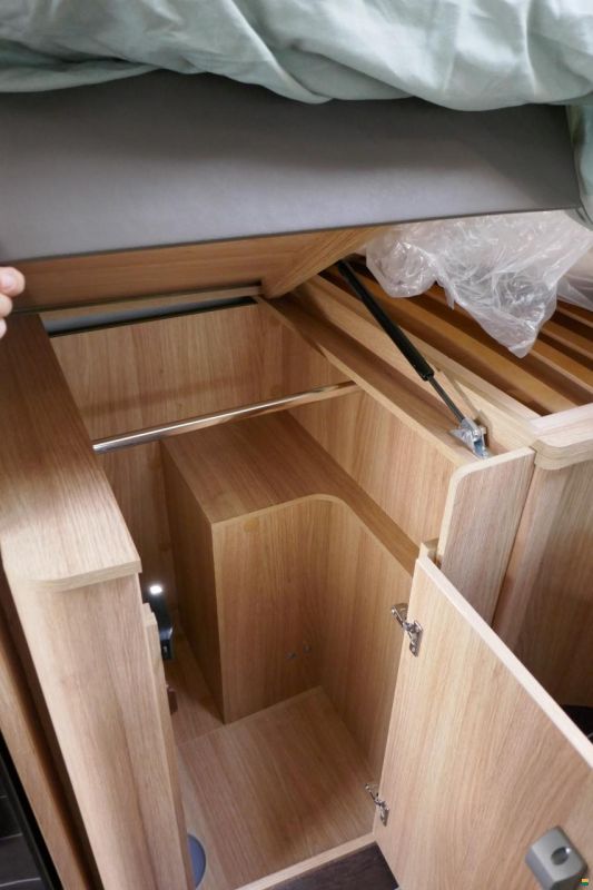 Knaus SKY TI 650 MEG