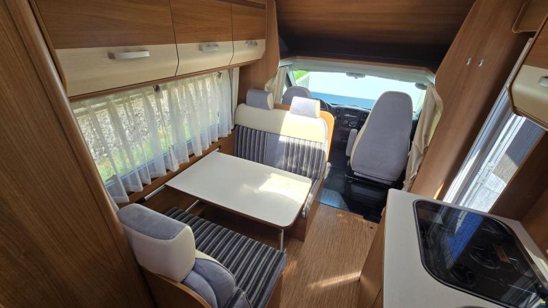 Carado A 361 "Hymer-Gruppe" / 6Plätzer