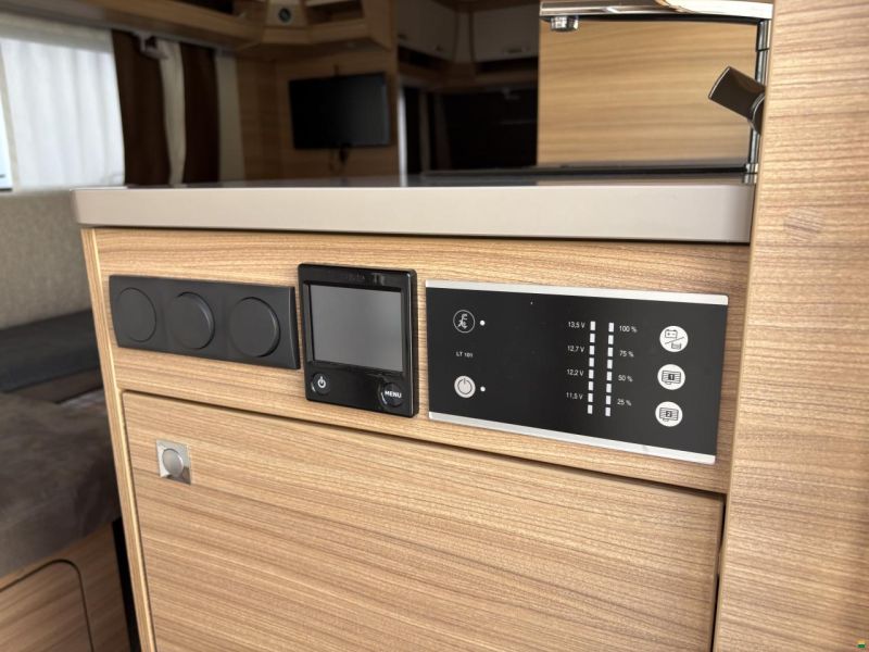 Dethleffs Camper 560FMK