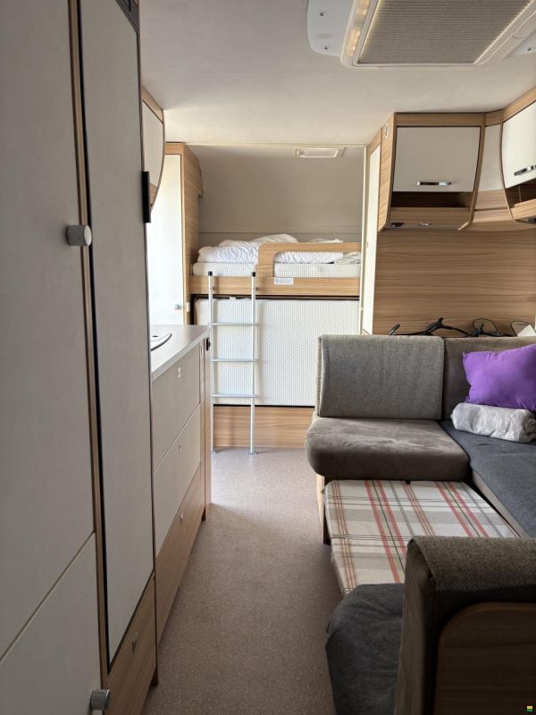 Dethleffs Camper 560FMK