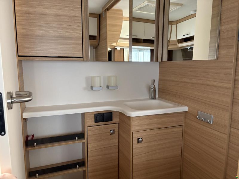 Dethleffs Camper 560FMK