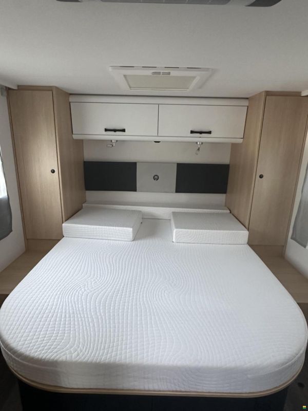 Sunlight Adventure T Ford 690L