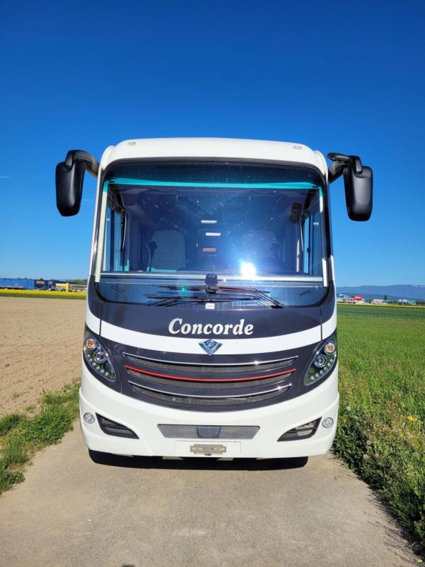 Concorde Charisma 900 M
