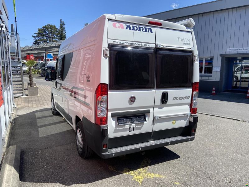 Adria Adriatik Twin Active