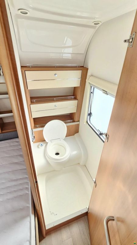 Fendt Bianco Sportivo 390