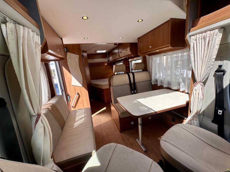 Carado Capron T348 - 4 People