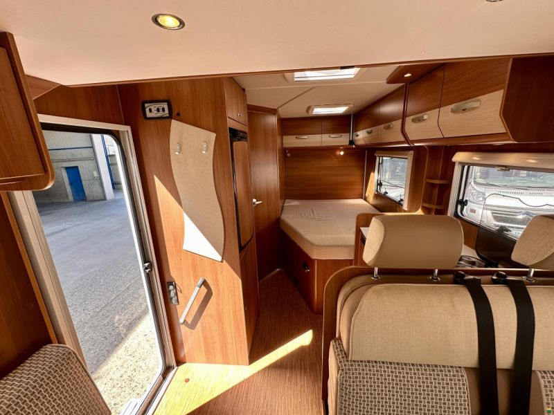 Carado Capron T348 - 4 People