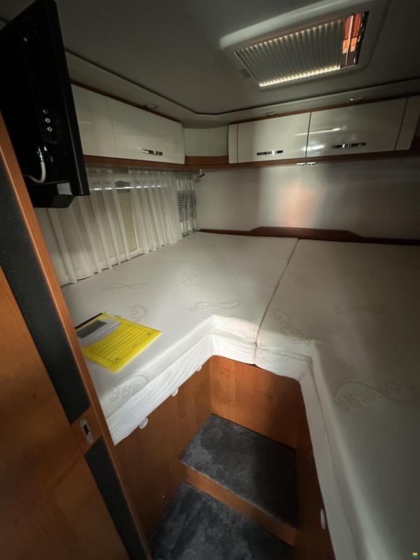 Phoenix Iveco 8800 L