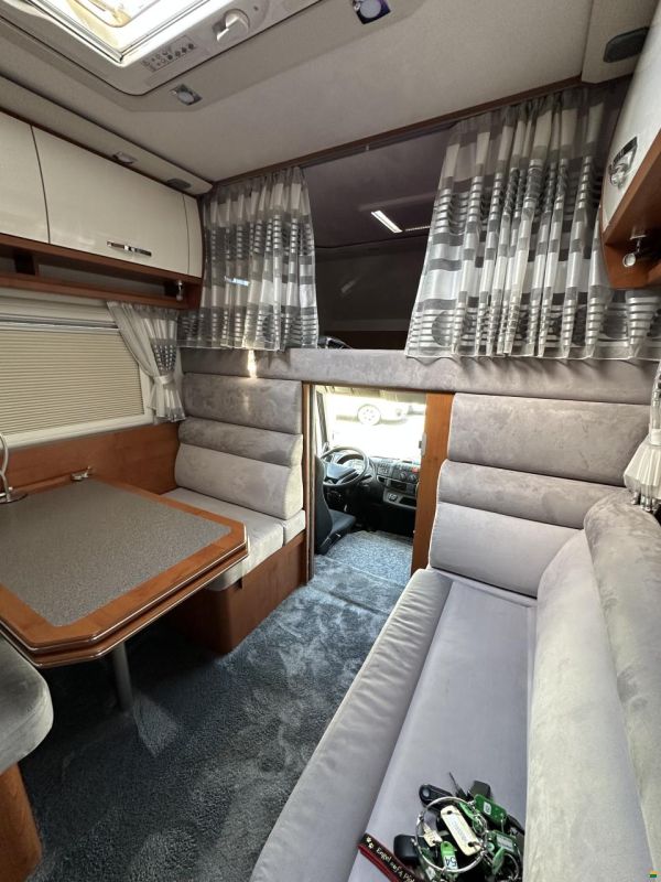 Phoenix Iveco 8800 L