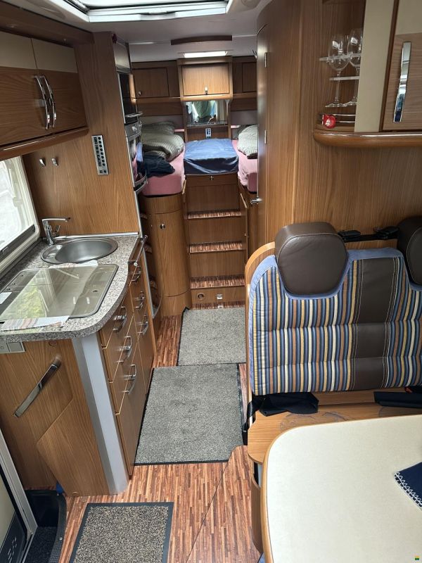 Hymer T 674 SL