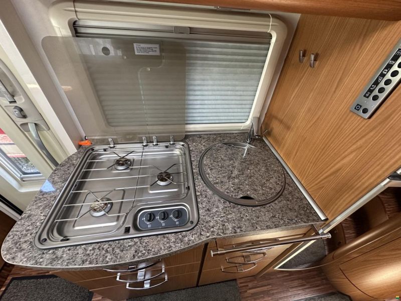 Hymer T 674 SL