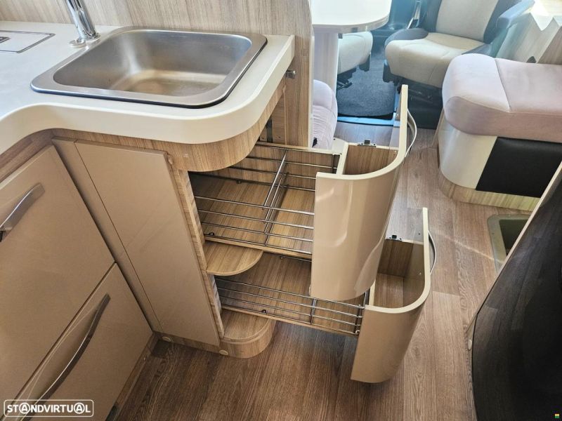 Roller Team Pegaso 266