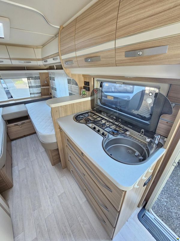 Fendt Bianco 465 sge mit Einzelbetten, Mover!