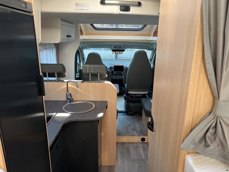 Sunlight Adventure T 66S