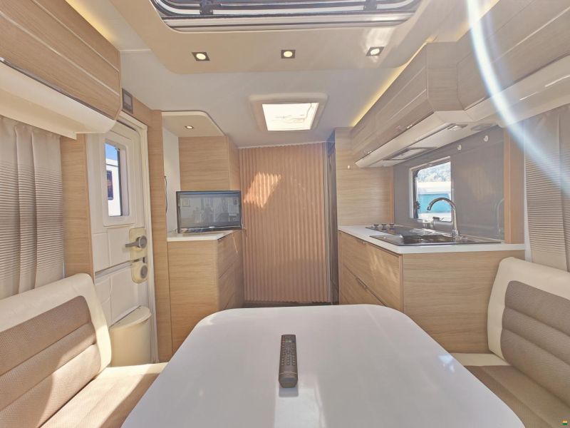 Adria Adora 522 UP 50 Years Silver Collection