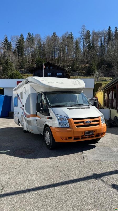 Ford Eura Profila 672 SB