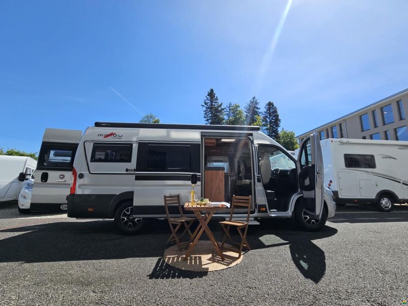 Malibu V636 LE mit Einzelbett, AHK!