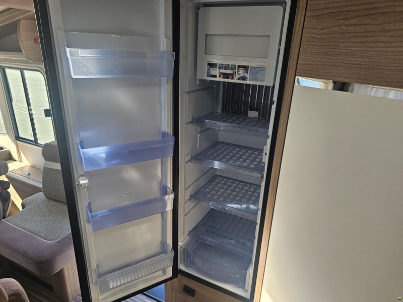 Malibu I 460 ( by Carthago )