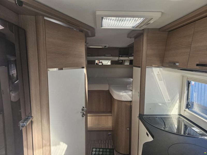 Malibu I 460 ( by Carthago )