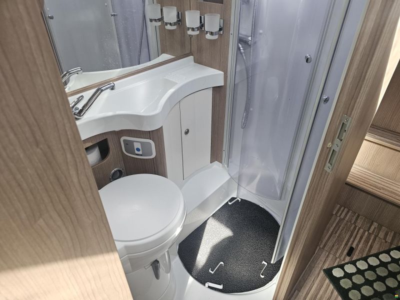 Malibu I 460 ( by Carthago )