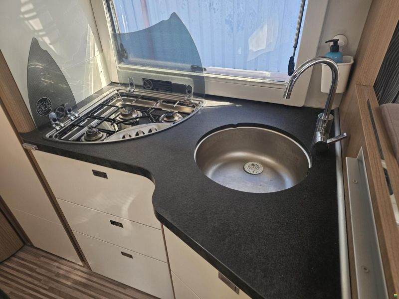 Malibu I 460 ( by Carthago )