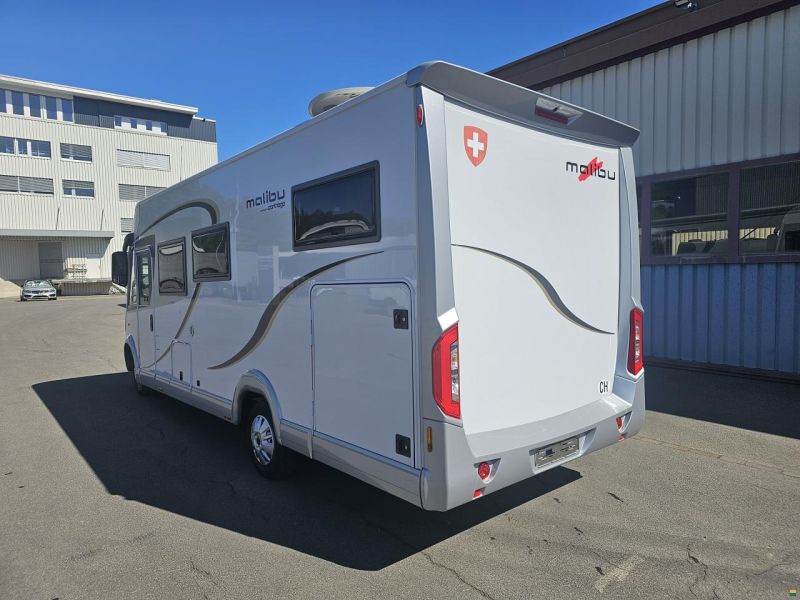 Malibu I 460 ( by Carthago )