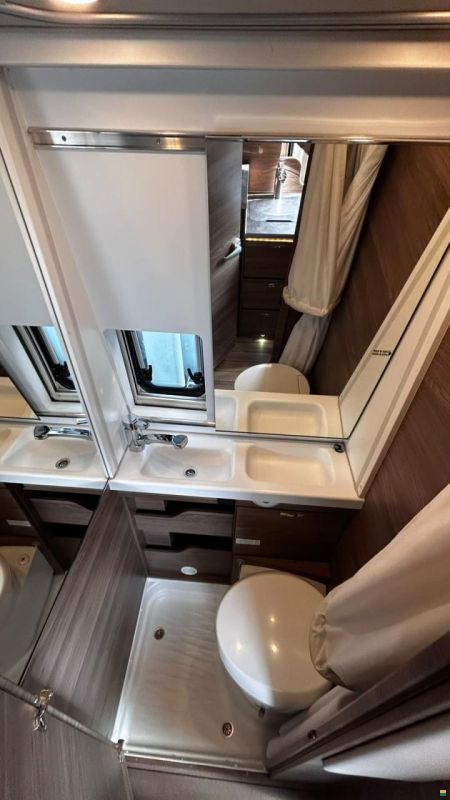 Knaus BoxLife 600 ME mit Aufstelldach