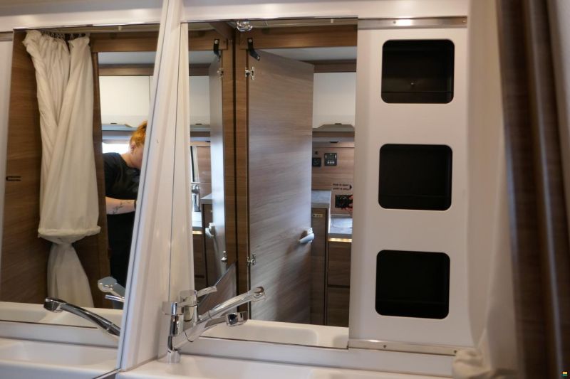 Knaus BoxLife 600 ME mit Aufstelldach