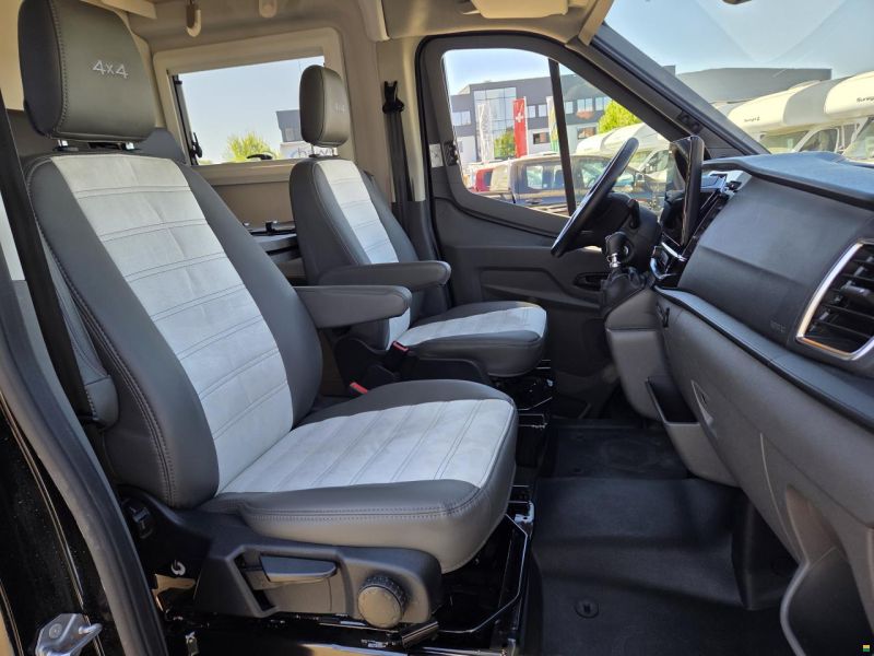 Sunlight Cliff 590 4x4