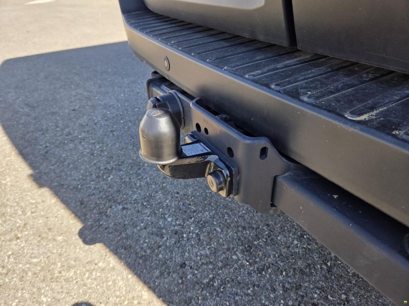 Sunlight Cliff 590 4x4