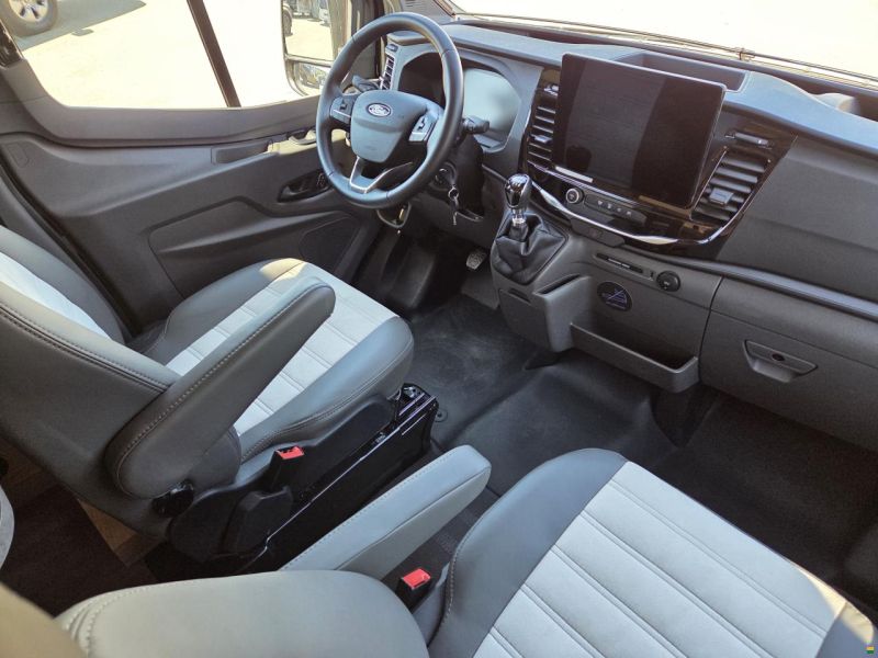 Sunlight Cliff 590 4x4