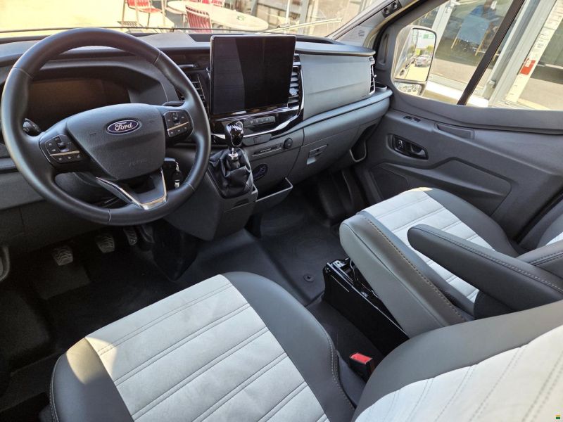 Sunlight Cliff 590 4x4