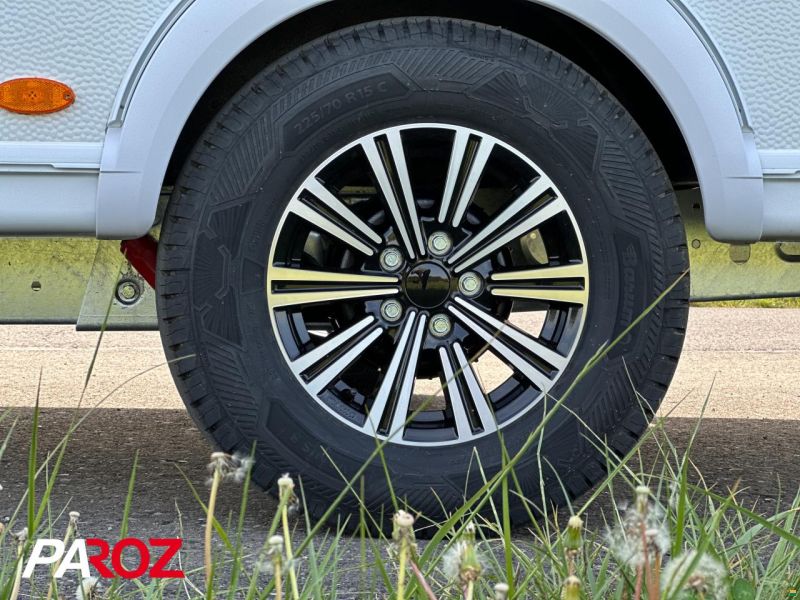 Bürstner Averso Plus 510 TK B66