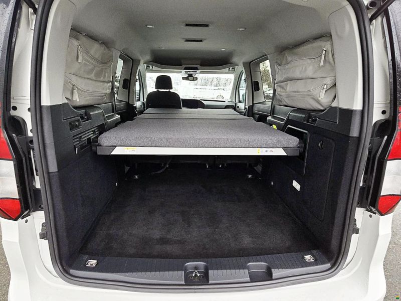Volkswagen Caddy California Maxi 1.5 TSI DSG