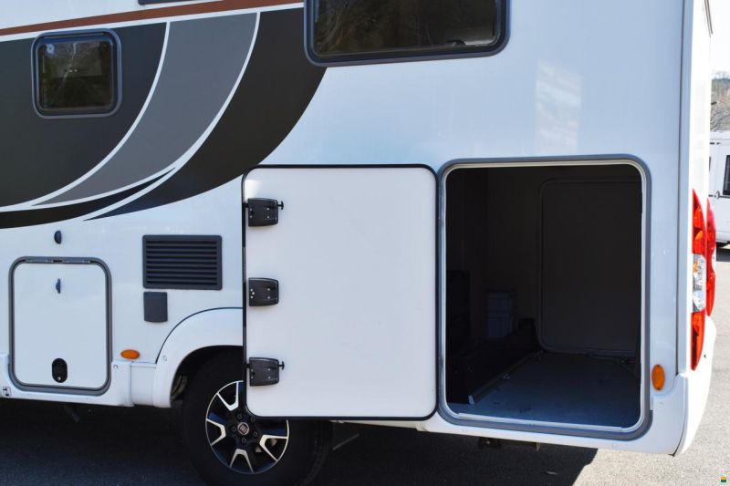 Bürstner T 690 G LIMITED 2.3 MJ150