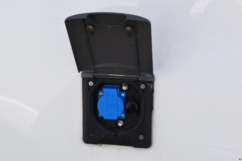 Bürstner T 690 G LIMITED 2.3 MJ150