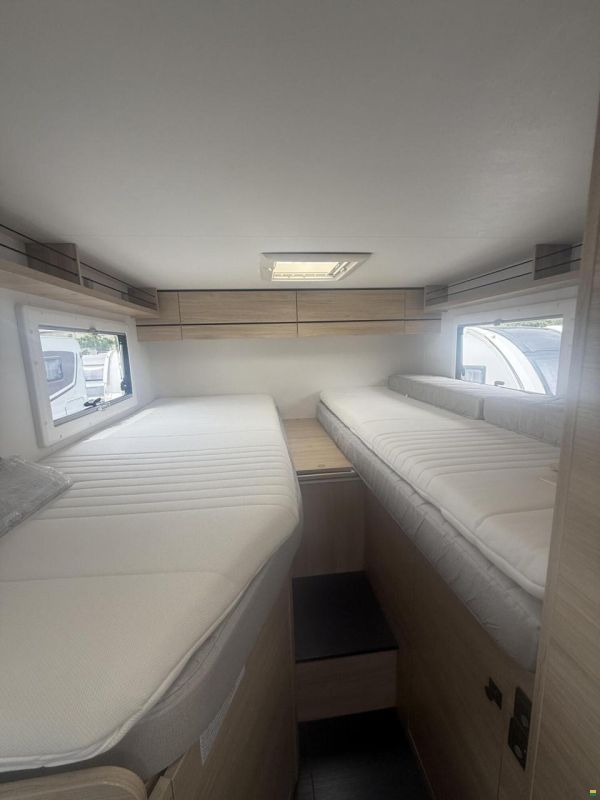 Chausson Teilintegriert S First Line 697