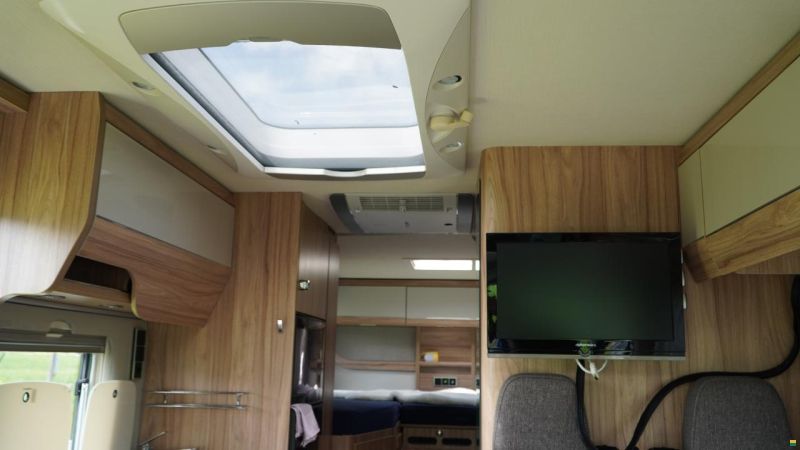 Hymer Exis T 588