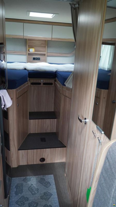 Hymer Exis T 588