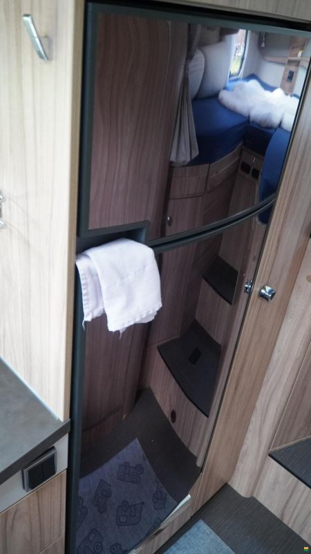Hymer Exis T 588