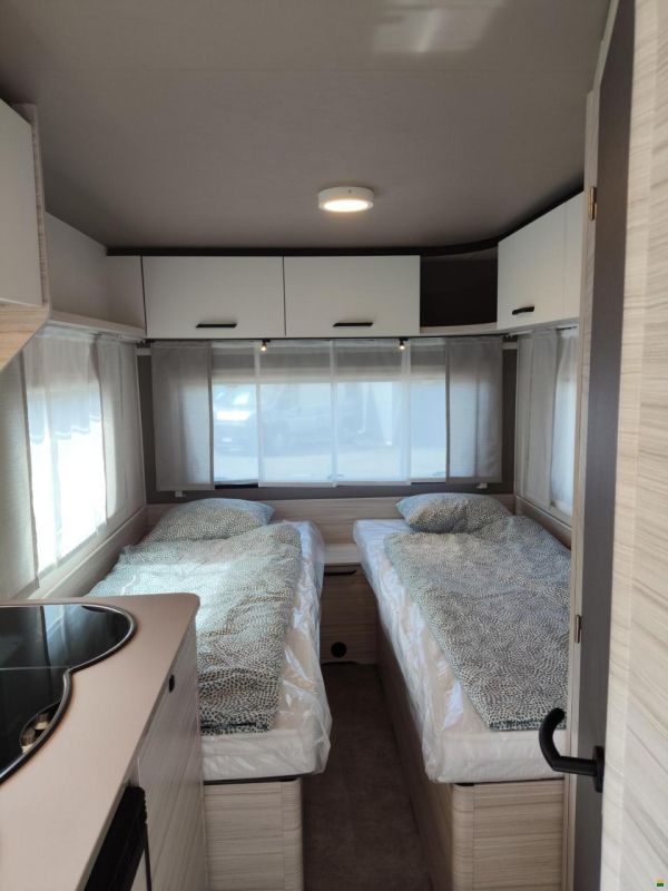 Dethleffs c-joy Active 460 LE