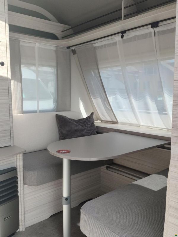 Dethleffs c-joy Active 460 LE