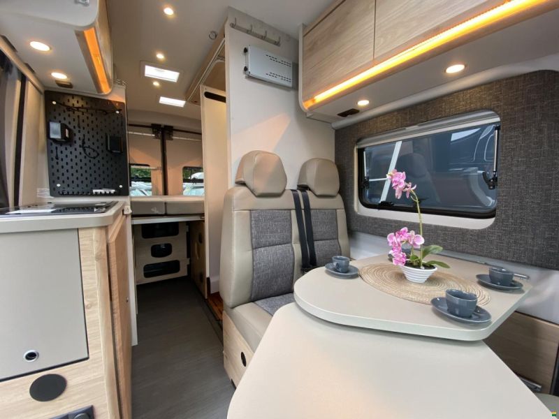 Dethleffs Globetrail, Ford 170PS Automat