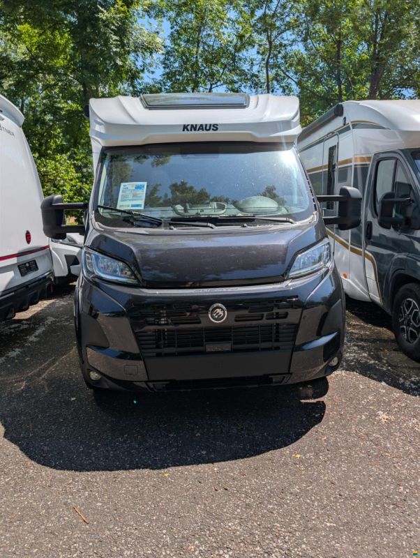 Knaus L!VE Wave 650 MEG Black Selection